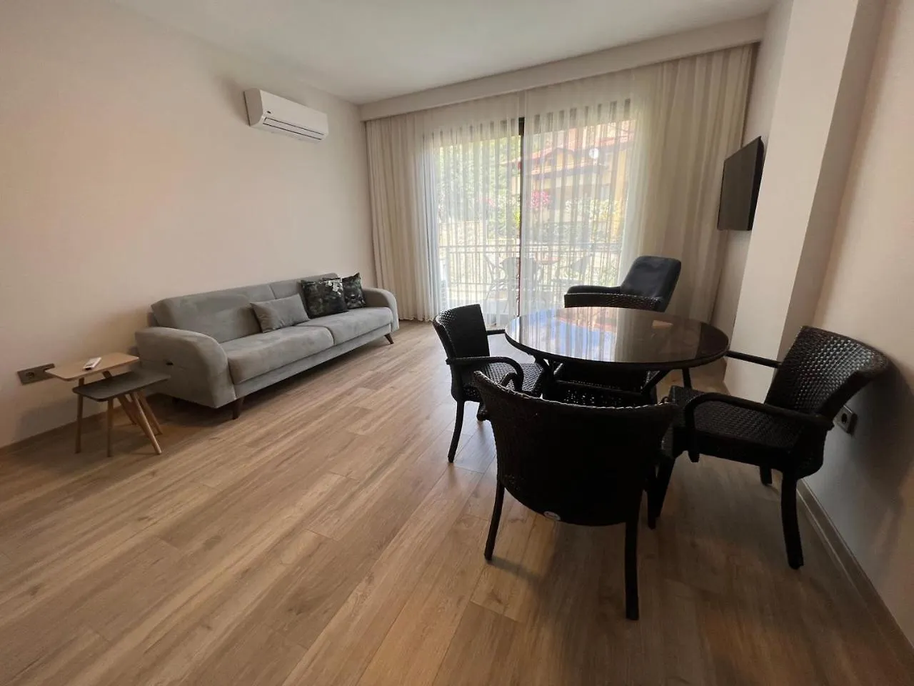 White Suites Icmeler Marmaris 0*,