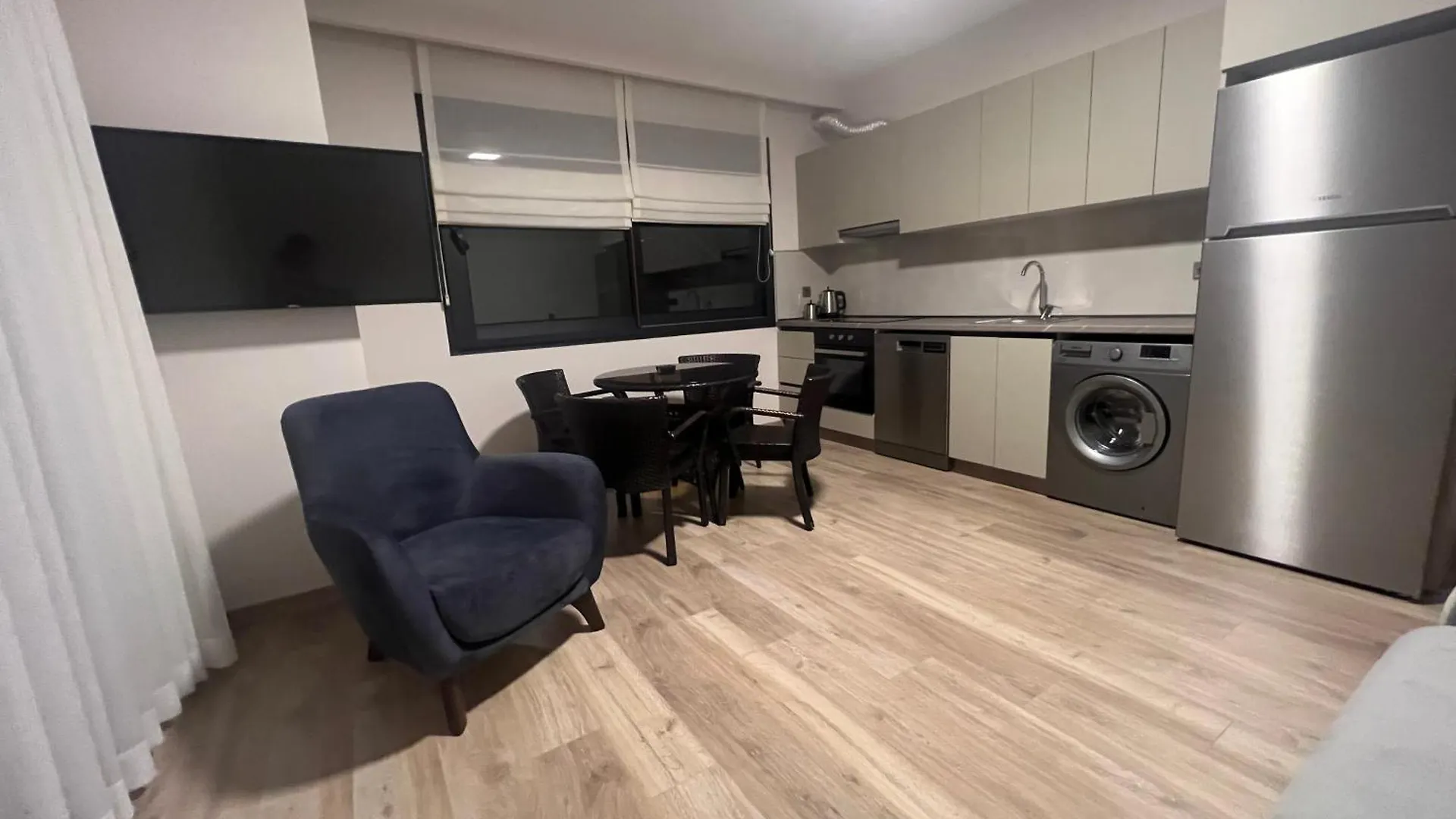 White Suites Icmeler مرمريس 0*,